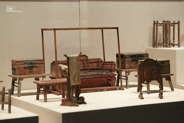 Exquisite Furnitures Unearthed From Tomb of Prince Zhu Tan of the Ming Dynasty